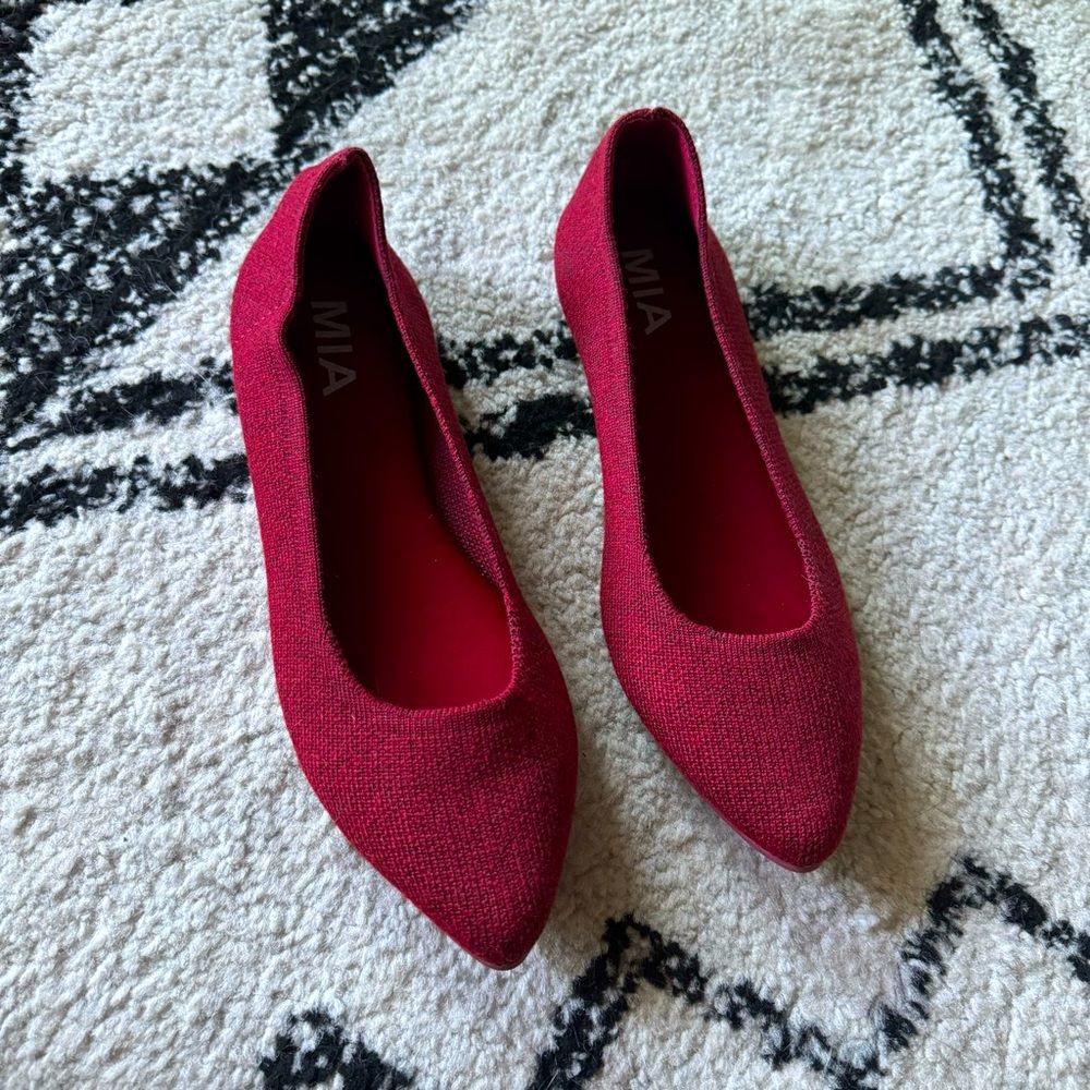 Red Pointy Flats